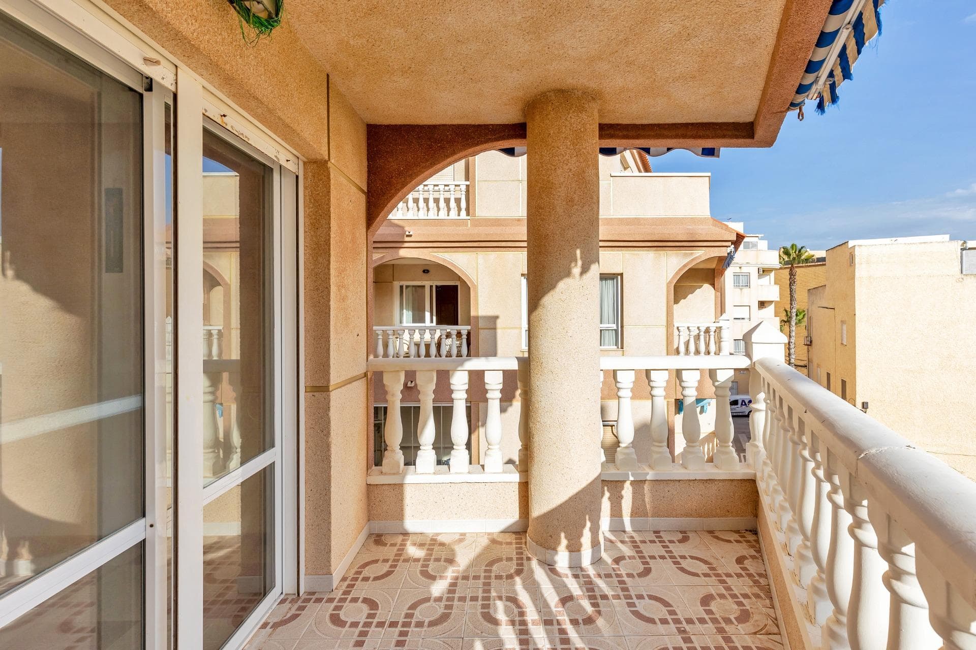 2 bedroom apartment just 100 meters from the beach in La Mata