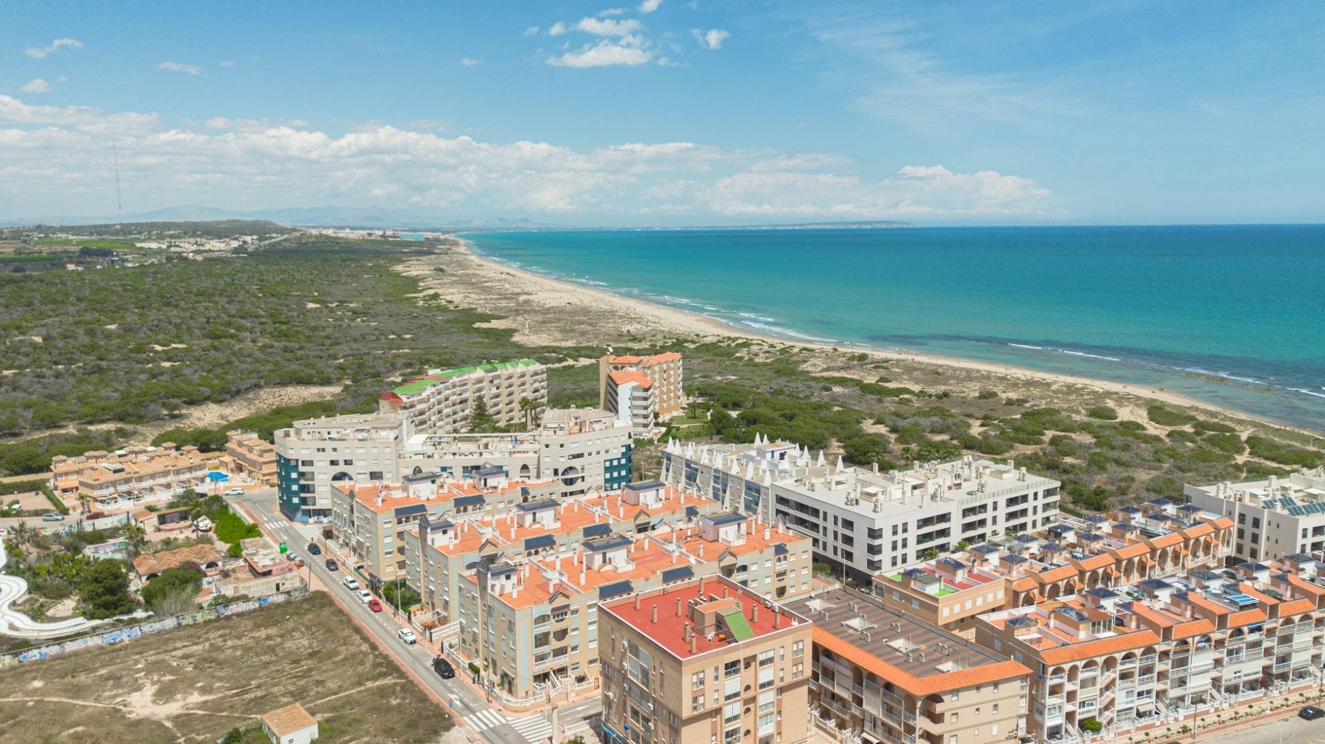 Sea views 200 meters from La Mata Beach