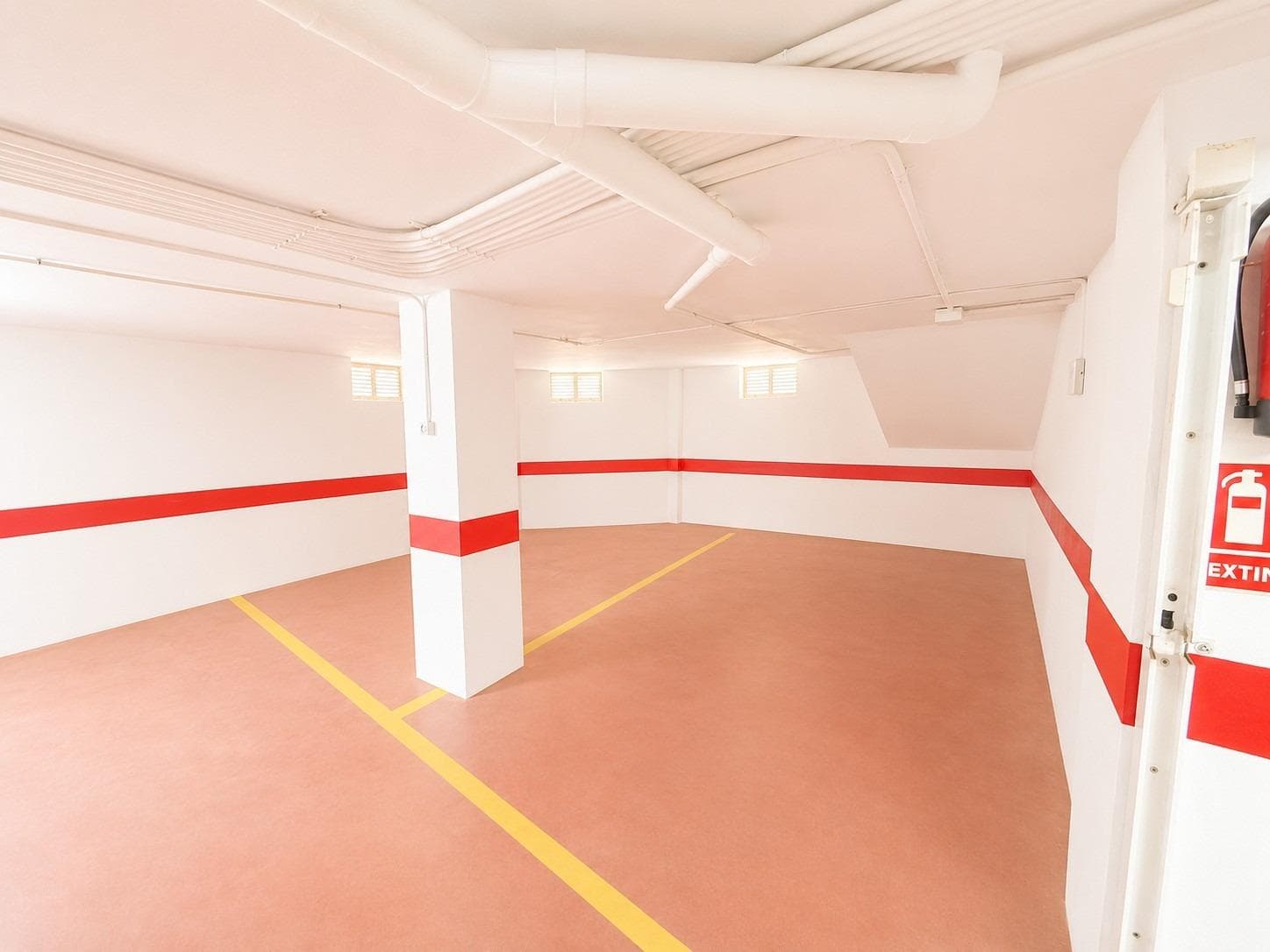 Opportunity: enclosed garage