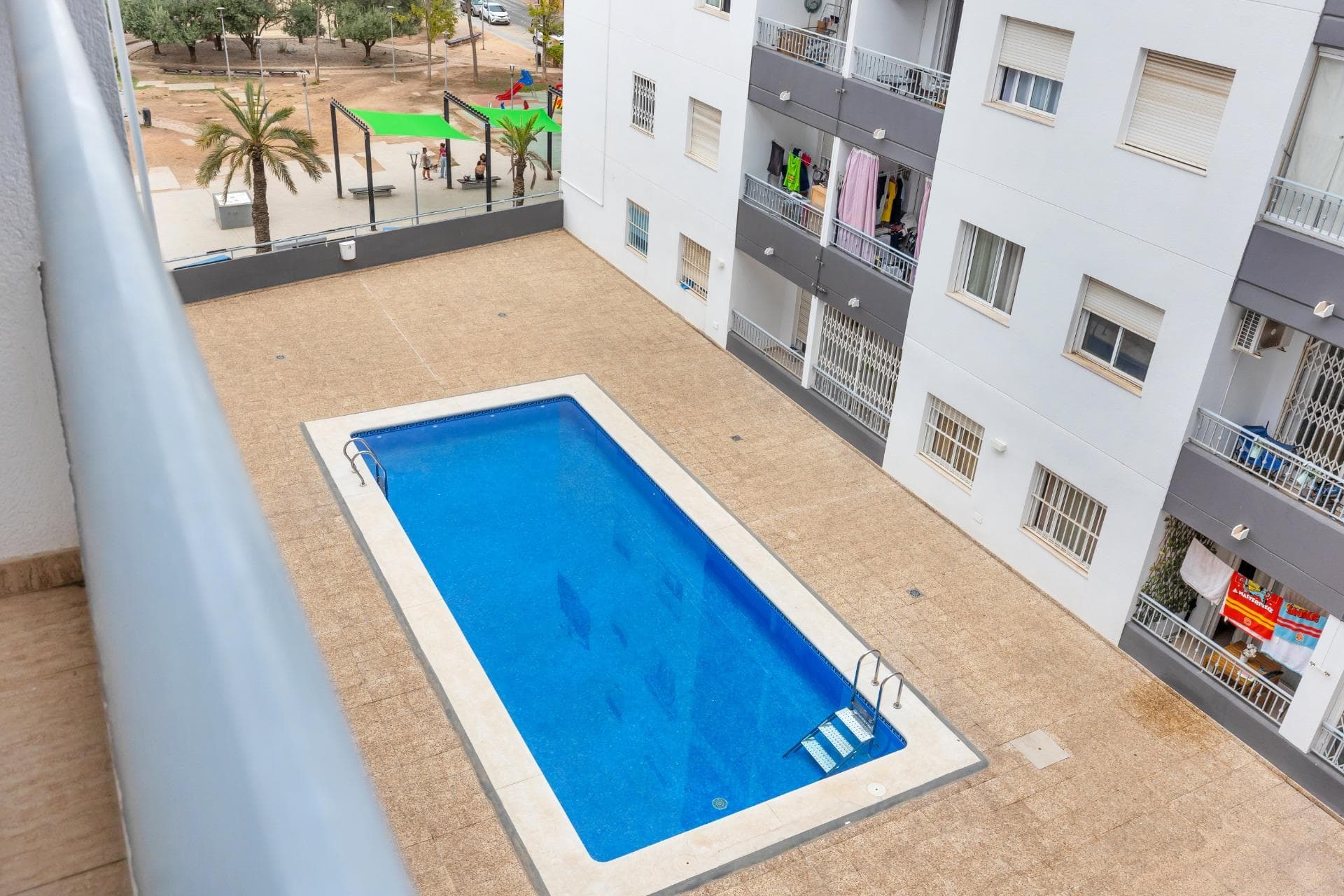 2-Bedroom Apartment with Pool, Garage and Storage Room Near the Centre of Torrevieja