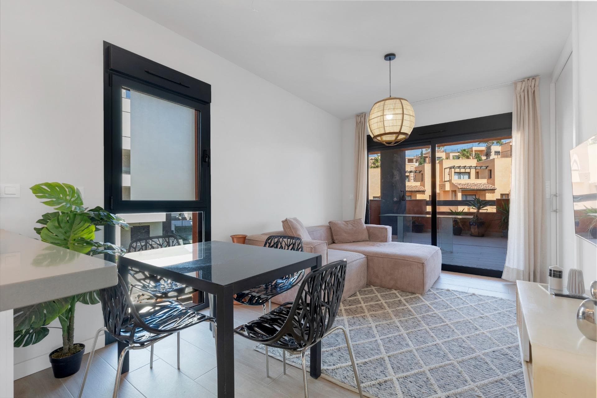 Exclusive Second-Floor Apartment with 35 m2 Terrace – Palapagolf II, Orihuela Costa