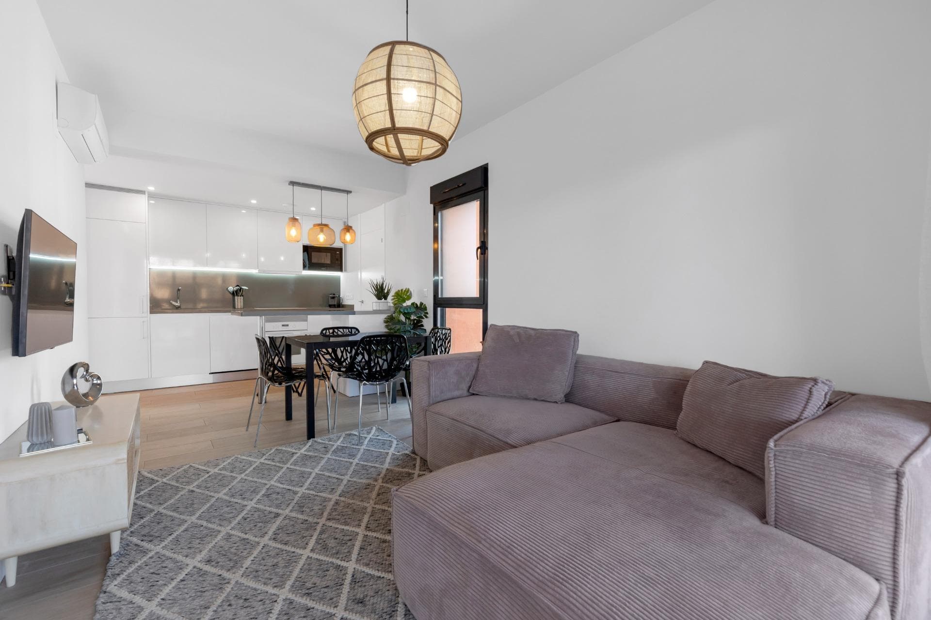 Exclusive Second-Floor Apartment with 35 m2 Terrace – Palapagolf II, Orihuela Costa