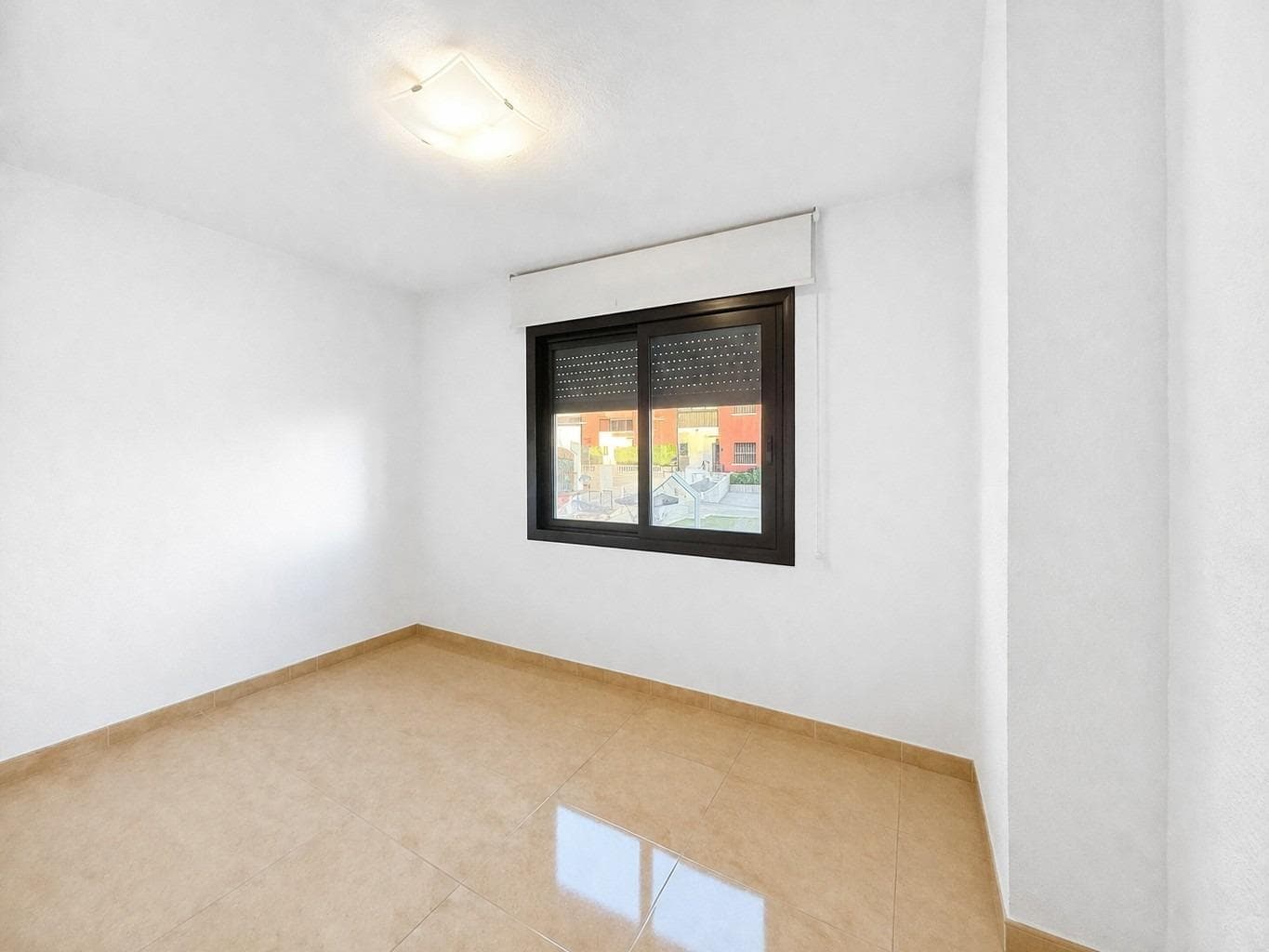 Townhouse opportunity in Aguas Nuevas