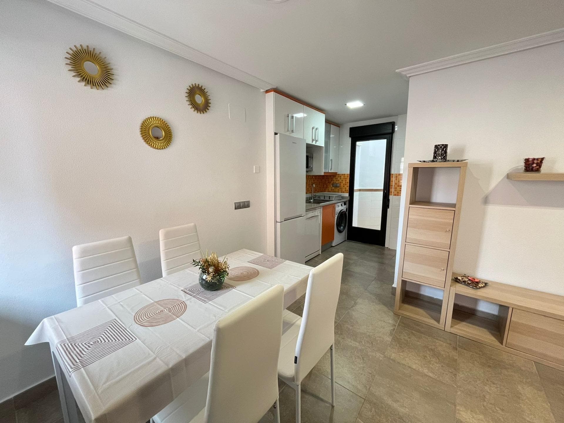 Pristine 2-Bedroom Apartment – Furniture Included – Prime Location