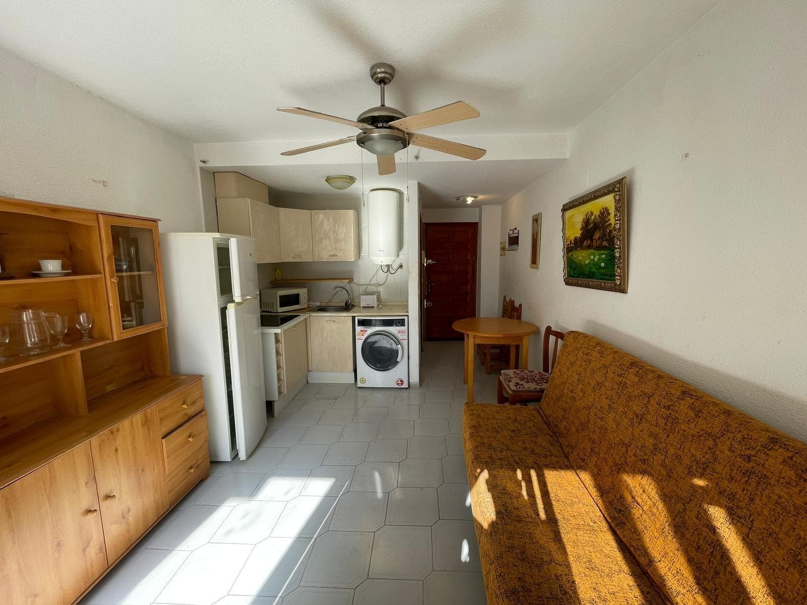 OPPORTUNITY! Studio at Calle Maldonado 32 for €72,000
