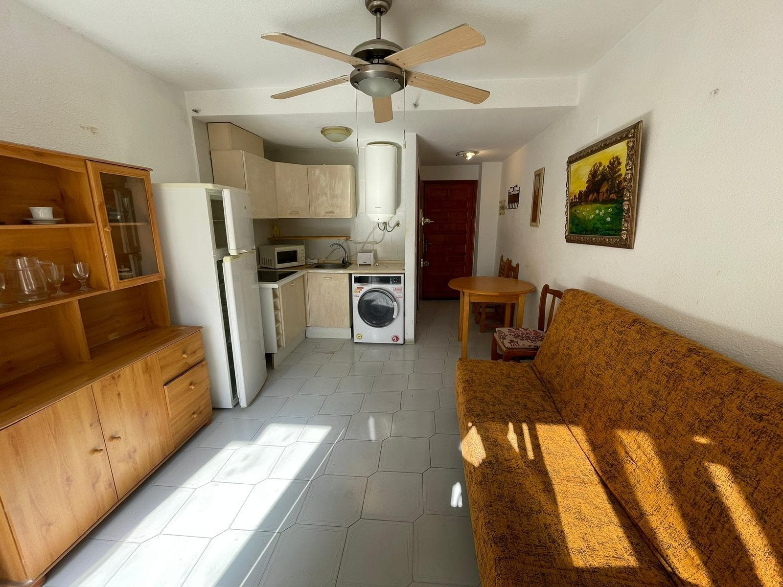 OPPORTUNITY! Studio at Calle Maldonado 32 for €72,000
