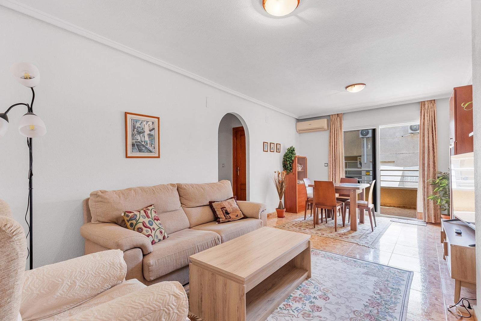 **3-Bedroom attic • South Facing • Pool View • Garage**