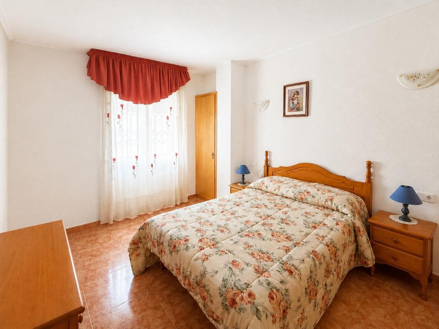 Opportunity for a 2-bedroom apartment with a pool