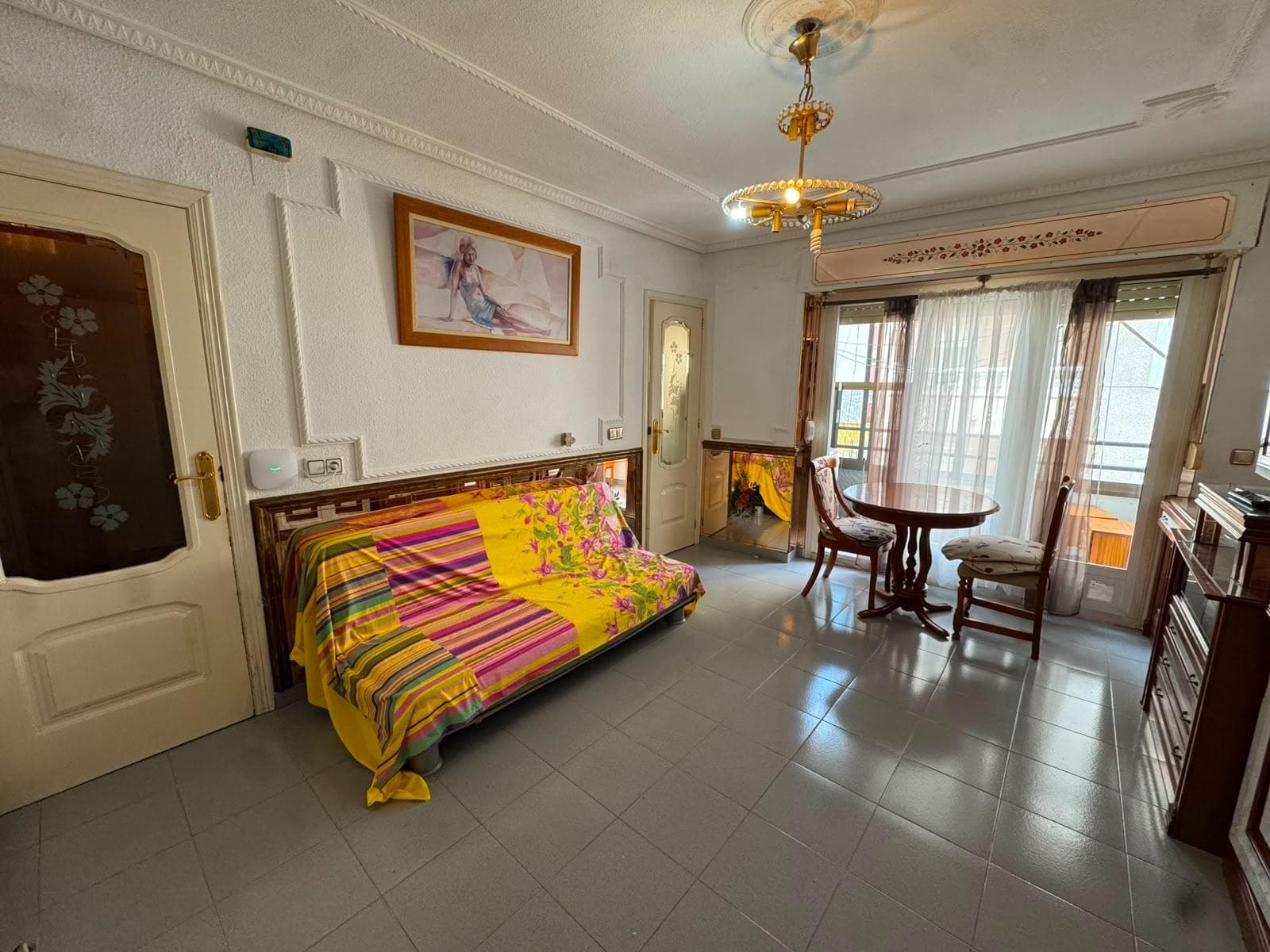 Spacious studio apartment in the heart of Torrevieja