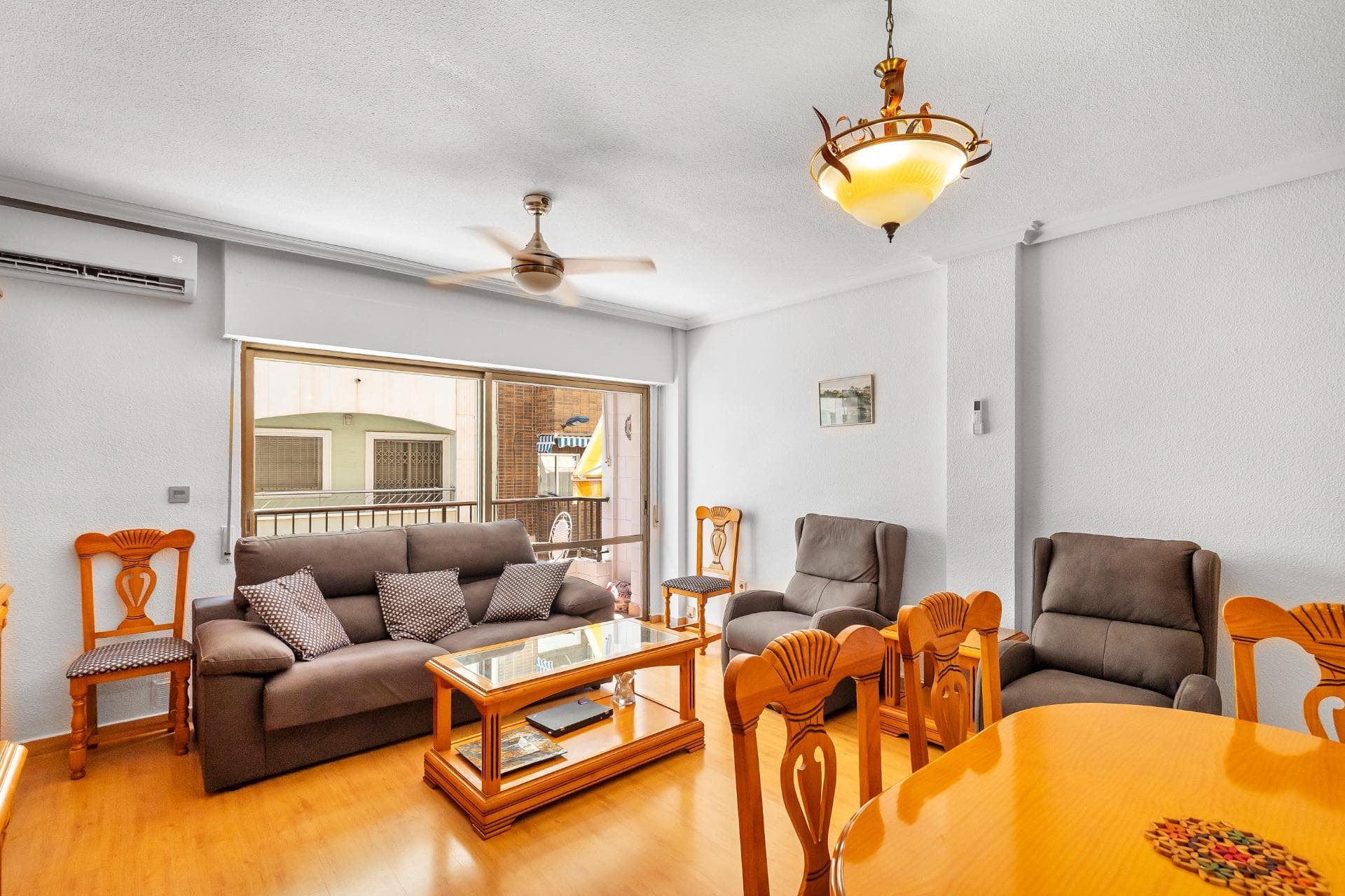 2-Bedroom Apartment Just a Few Metres from Playa del Cura – Torrevieja