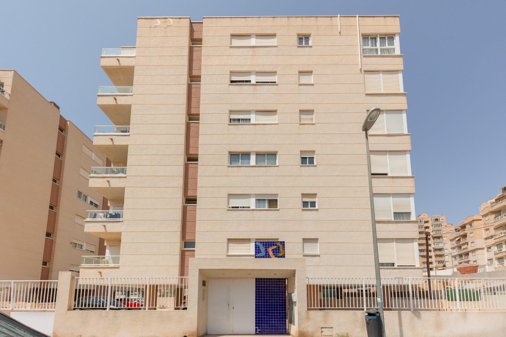 Impeccable two-bedroom apartment with pool and garage included in Nueva Torrevieja