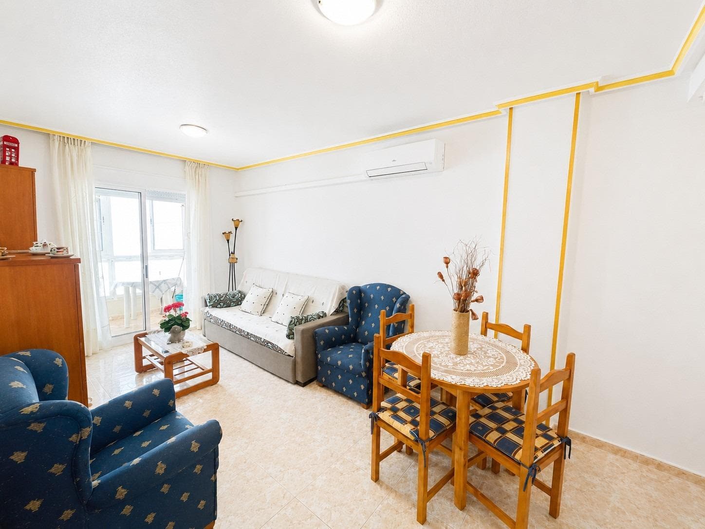 Opportunity: 1 bedroom apartment with pool