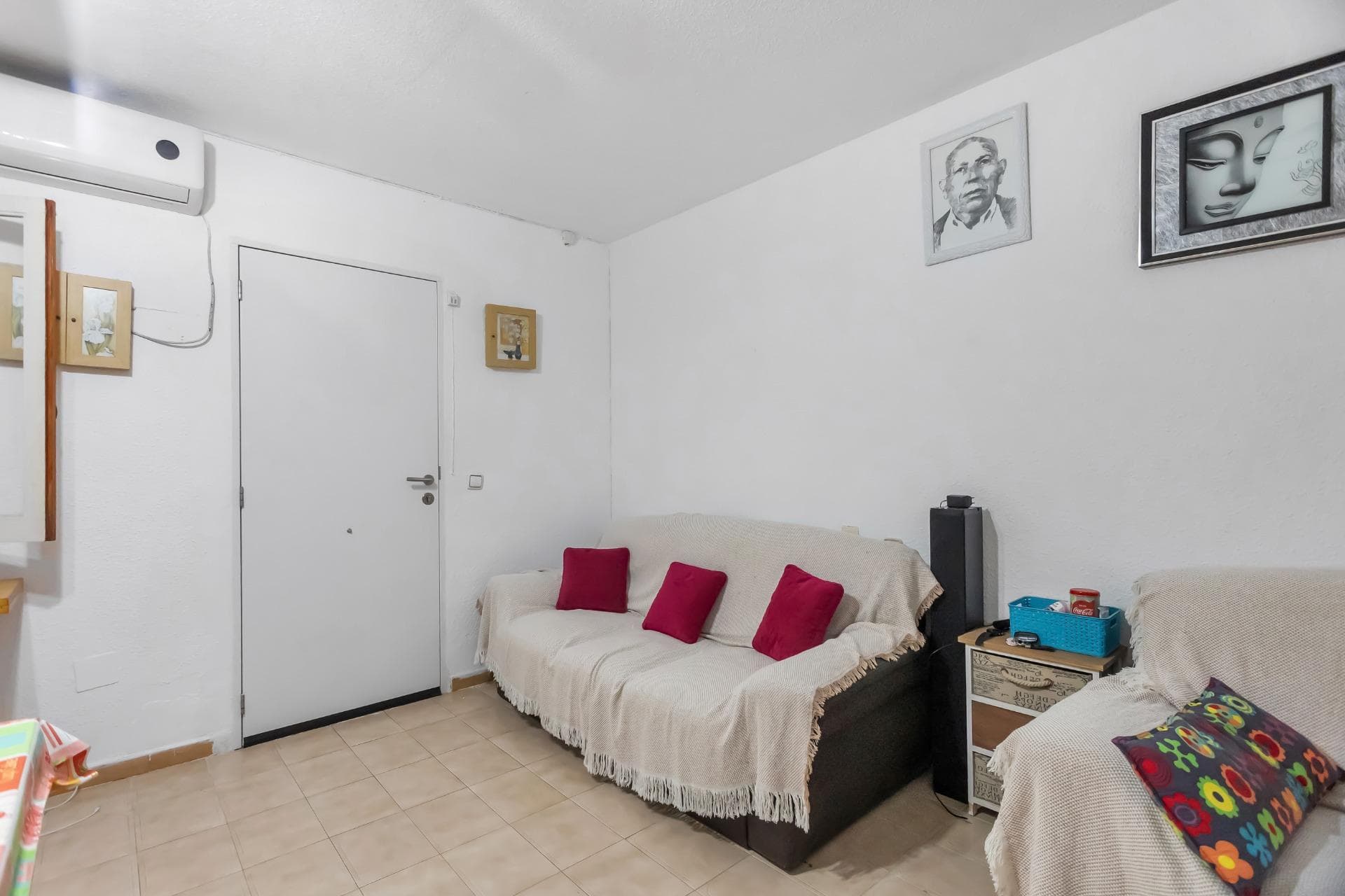 Ground-floor bungalow 400 metres from Los Náufragos Beach