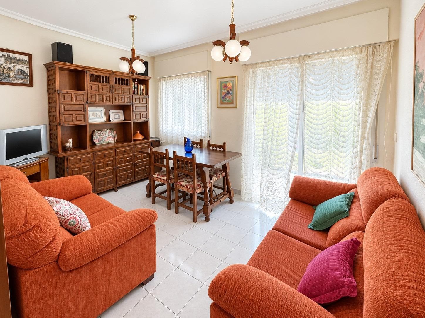 Opportunity 2 bedrooms SOUTH with terrace