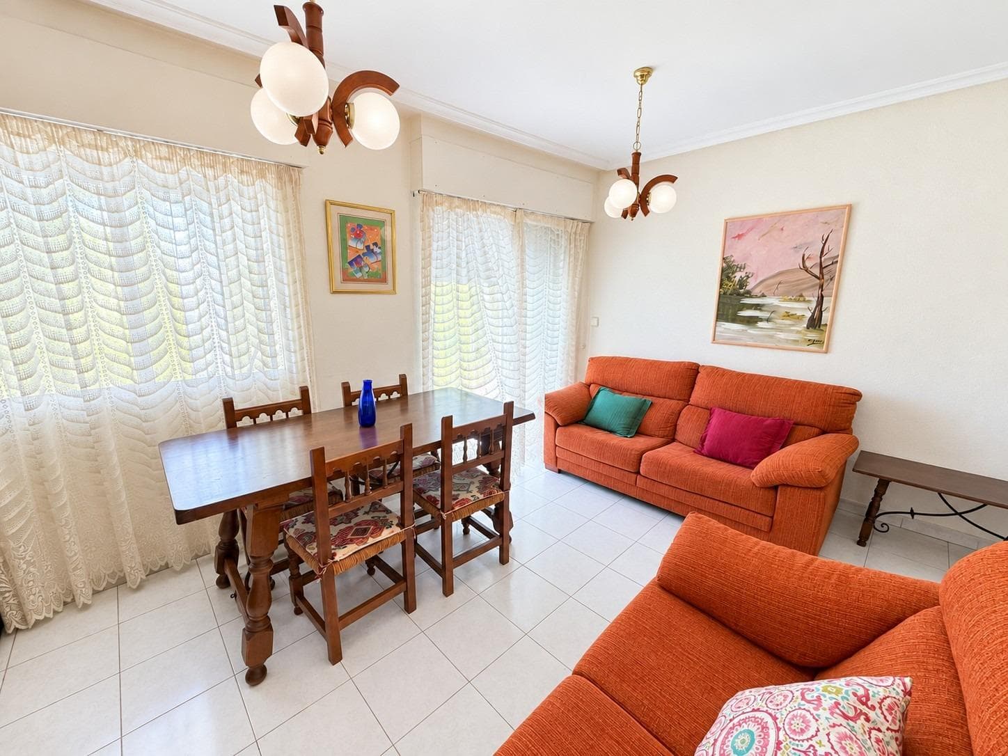 Opportunity 2 bedrooms SOUTH with terrace