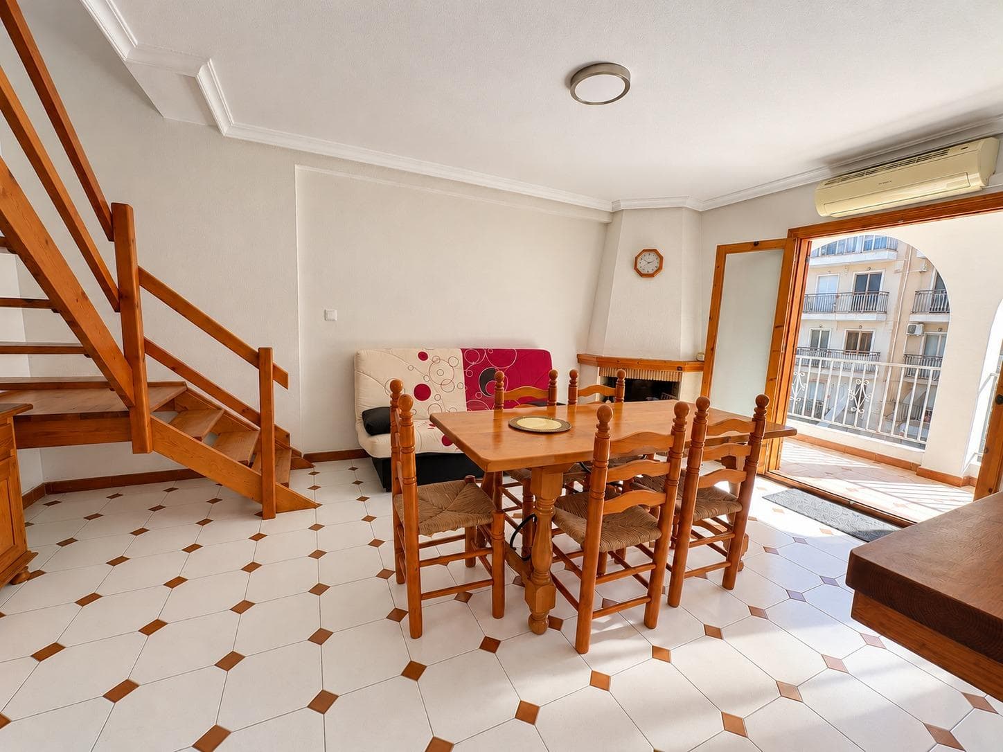 Atico Duplex 3d 2 B solárium Sur a 200 mts de la playa de La Mata- AV Europeos · foto 2