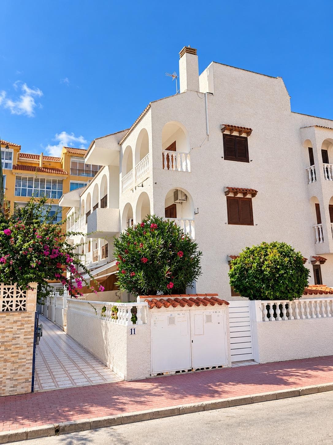 Atico Duplex 3d 2 B solárium Sur a 200 mts de la playa de La Mata- AV Europeos · foto 9