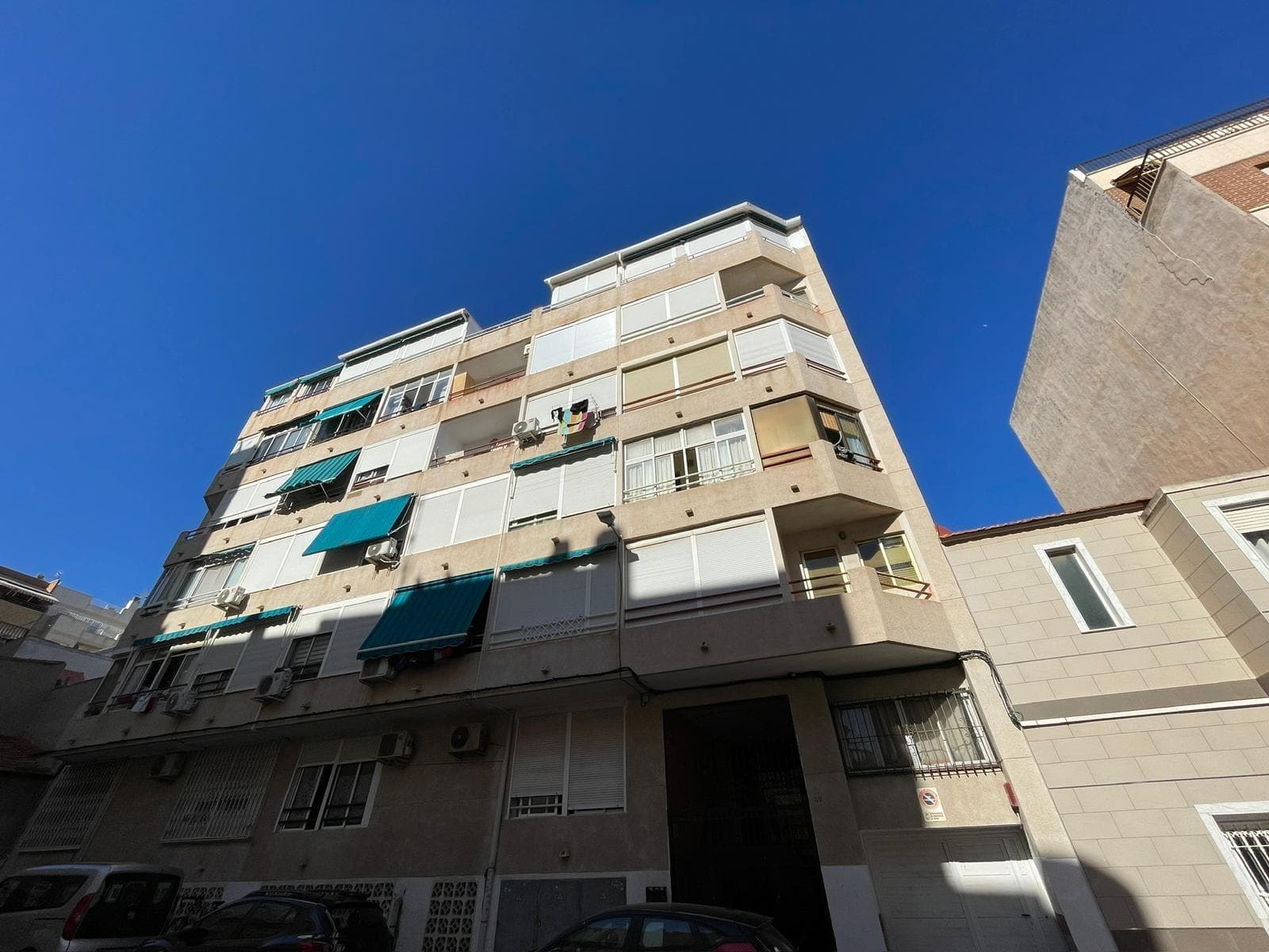 OPPORTUNITY! Studio at Calle Maldonado 32 for €72,000