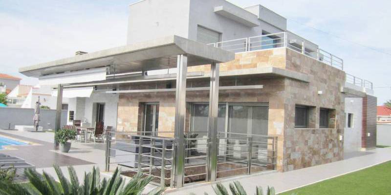 Buy House New Homes in Florida turret, Alicante: A place for your holiday