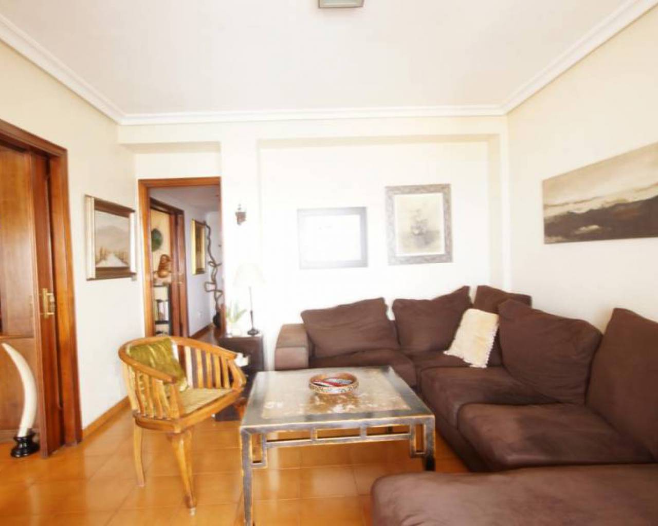 Sale - Appartement - Torrevieja - Paseo maritimo