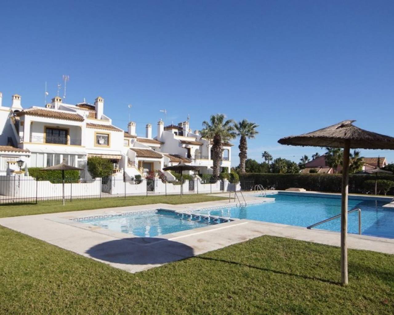 Sale - Terraced house - Orihuela Costa - Villamartin