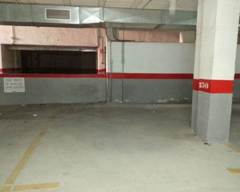 Parking - Sale - Torrevieja - Centro