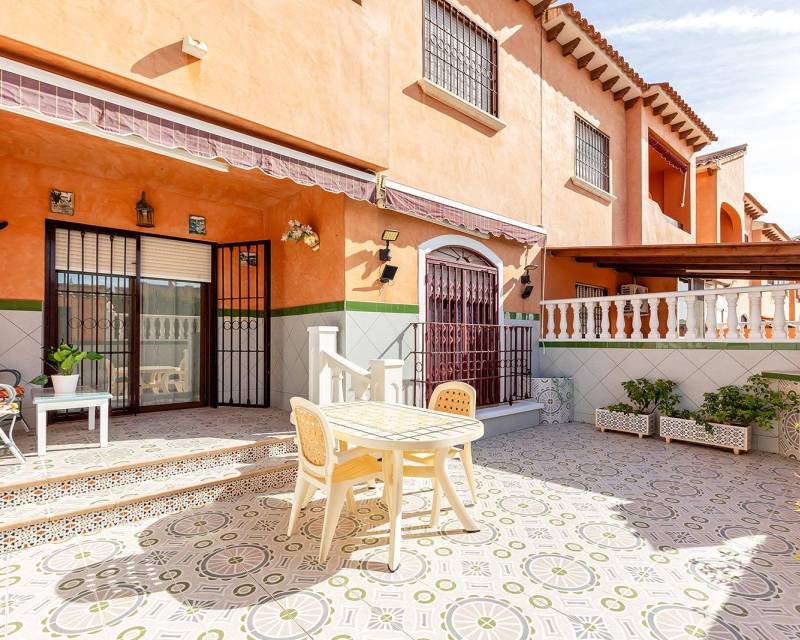 Bungalow Ground Floor - Sale - Torrevieja - Torrejón