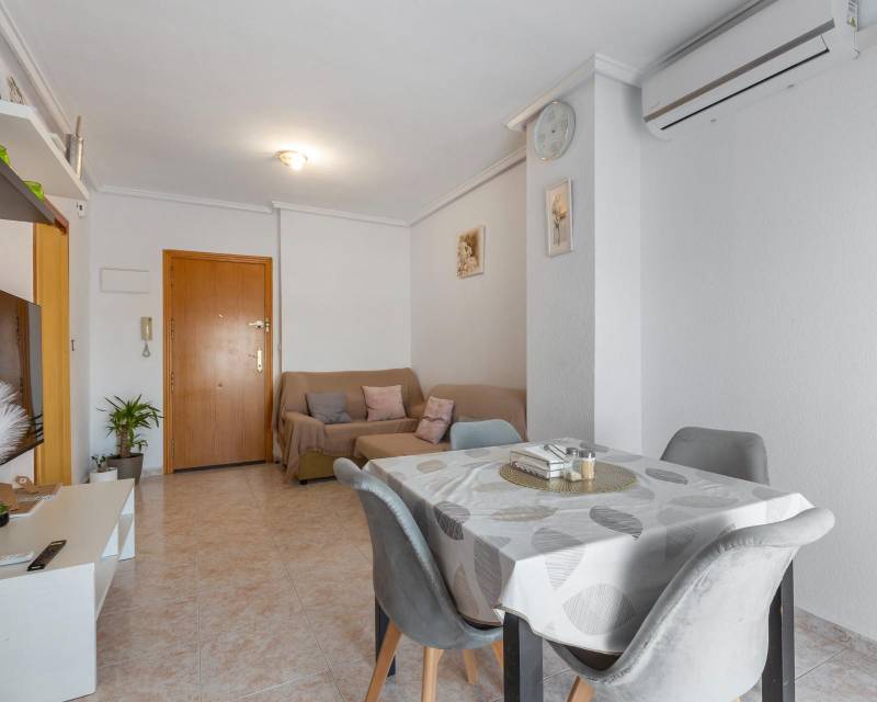 Piso - Venta - Torrevieja - Nueva Torrevieja